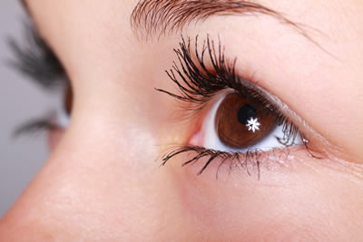 Mikromasáž očního okolí
